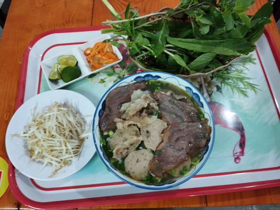 Quán Huy 79 - Bún Bò & Phở Bò - Quốc Lộ 1A