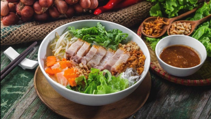 Bún Mắm Nêm 49 - Huỳnh Tấn Phát