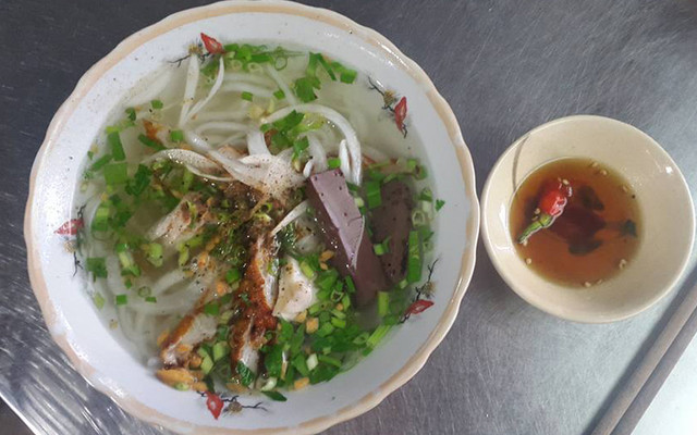 Bánh Canh Phụng