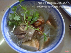 Bún chả cá giò heo