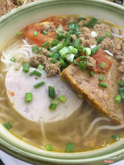 bún riêu cua đầy đủ