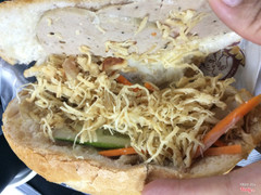 bánh mì gà
