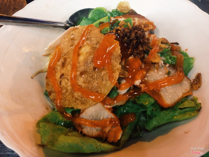 hủ tiếu khô xá xíu