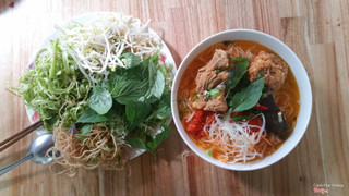 Bún riêu