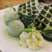 matcha waffle