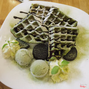 waffle matcha