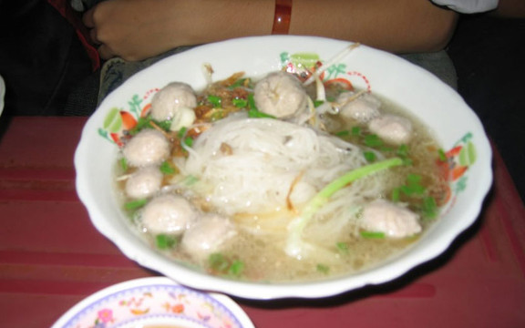 A Chụng - Hủ Tiếu Bò Viên