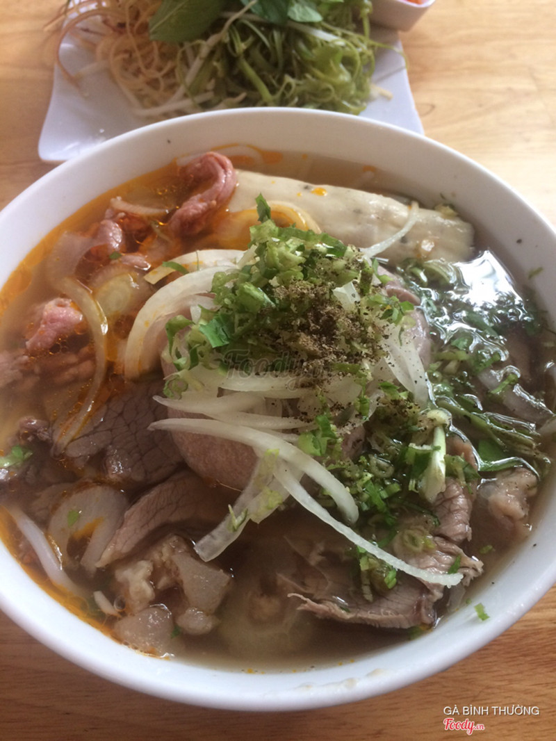 bún bò giò heo