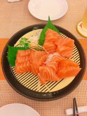 sashimi salmon