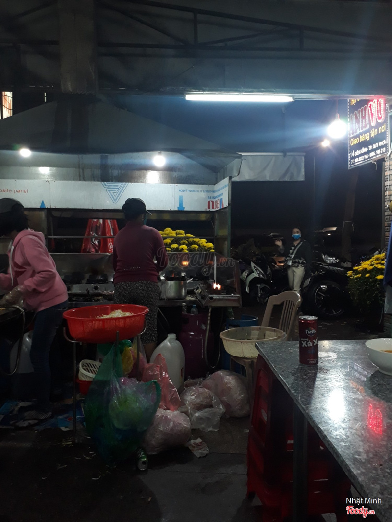 Khu bếp nấu bánh xèo