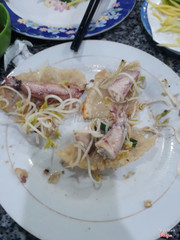 Bánh xèo mực