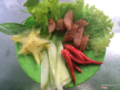 Nem nướng ... Đặc sản Bình Thuận sẽ có tronh menu của quán Chả Lụi Chị Em