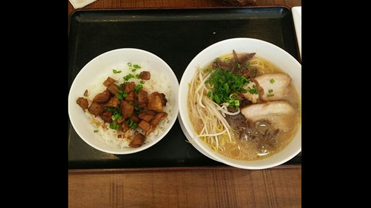 Osaka Ramen Mì Nhật - Phú Mỹ Hưng