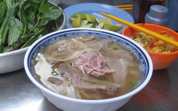 Dũng Hà Nội - Phở & Miến Gà