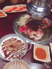 Ăn đồ nướng xong ăn lẩu mà giá rẻ cực kì. Vẫn còn khuyến mãi đến cuối tháng cơ. Các bác nhanh lên. 