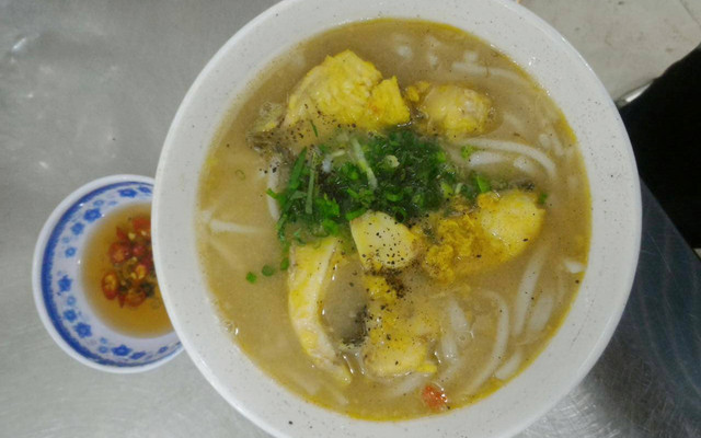 Uyên - Bánh Canh Cá Lóc - Ni Sư Huỳnh Liên