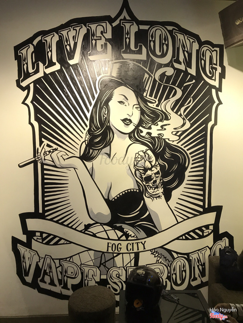 Một hình ảnh trên tầng trên