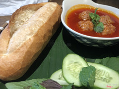 Bánh mì xíu mại