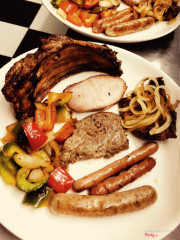 Chúc quý khách có một bữa ăn ngon miệng tại nhà hàng của chúng tôi 