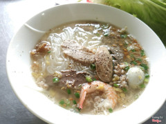 hủ tiếu nam vang