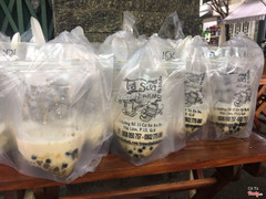 Tổng cộng 35 túi (lẽ ra là ly nhưng cô bảo làm thế này cho mình dễ xách đi)