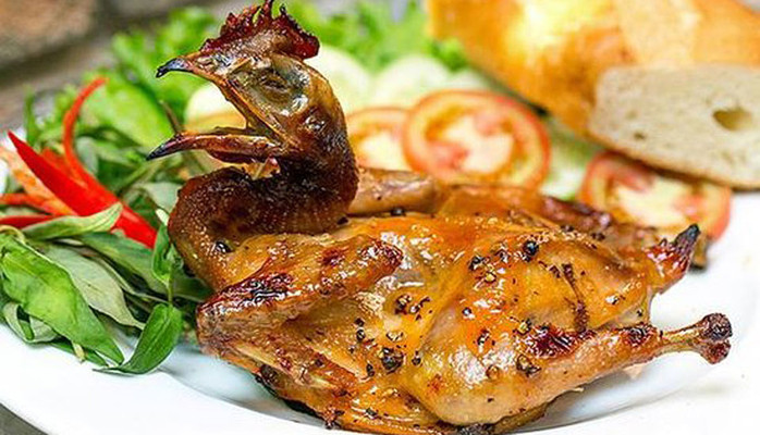 Gà Nướng Muối Ớt & Vịt Nướng Lá Mắc Mật