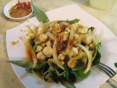 Răng mực xào bơ tỏi