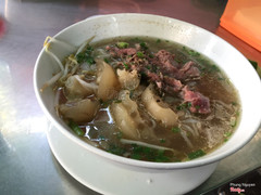 Phở tái gân