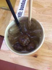 Nước sấu chuẩn vị bắc. Ở đây chua chua ngọt ngọt 😋 😋 