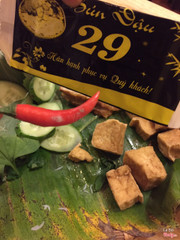 Chén ớt 10 trái thì hết 8 trái bết bùn như này