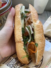 Bánh Mì Xíu Mại