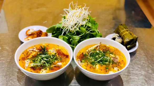 Bánh Canh Cá Lóc 39 - Trần Văn Xã