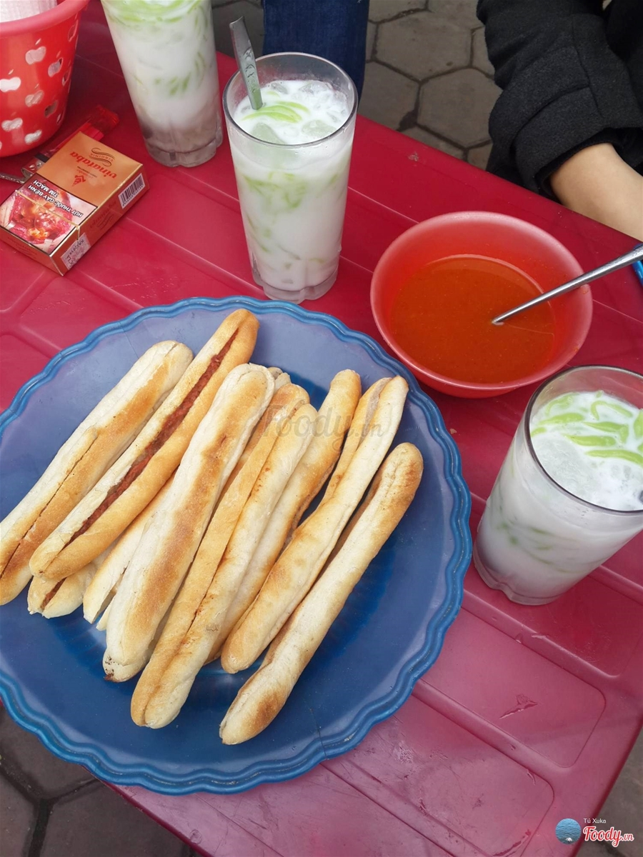 Bánh Mì Cay