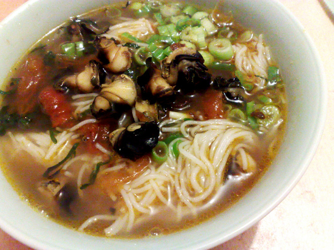 Bún riêu ốc