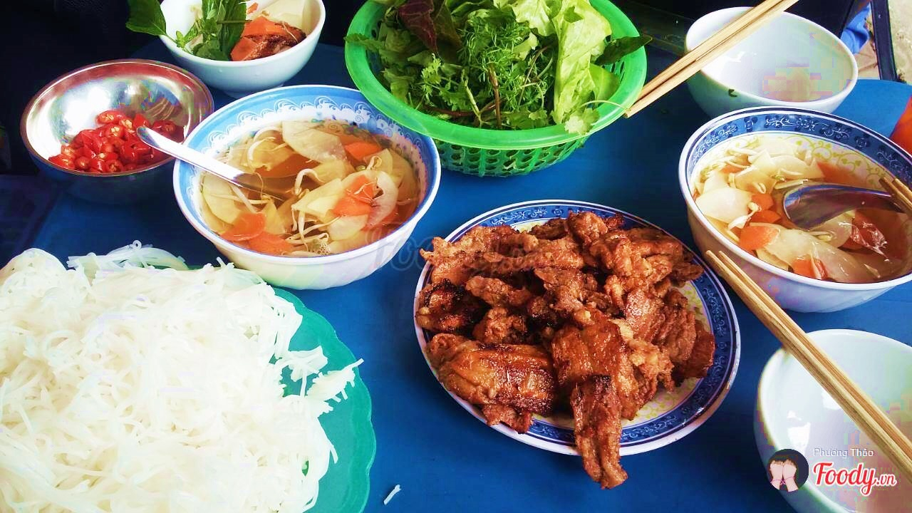 Bún chả quạt Nguyễn Bình