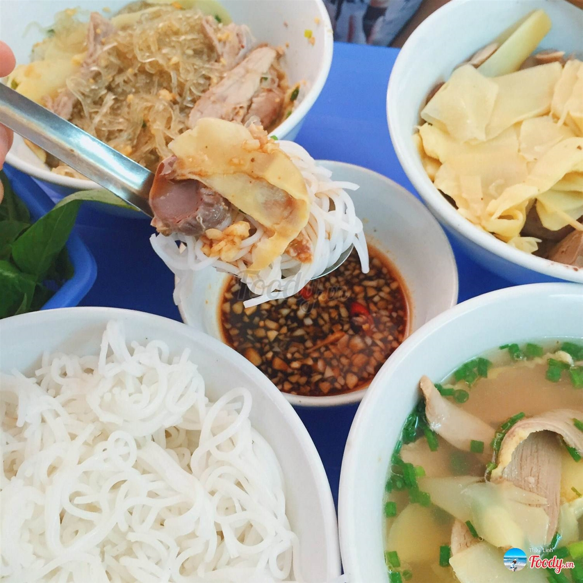 Bún ngan Cô Lan - phố Hàng Da