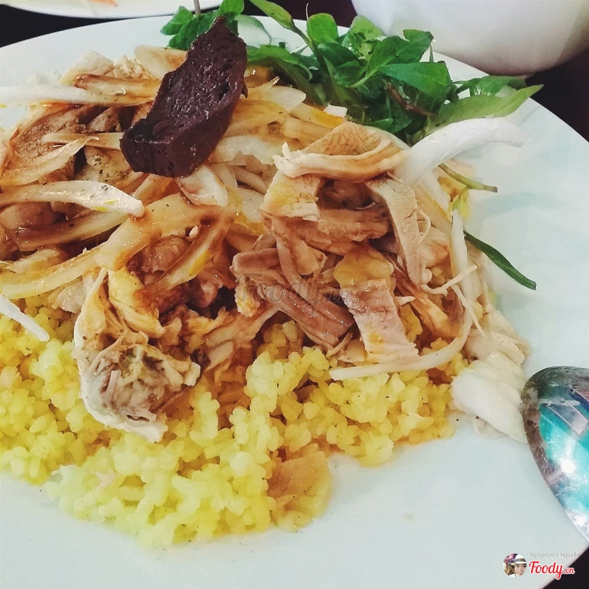 com van phong giao hang tan noi