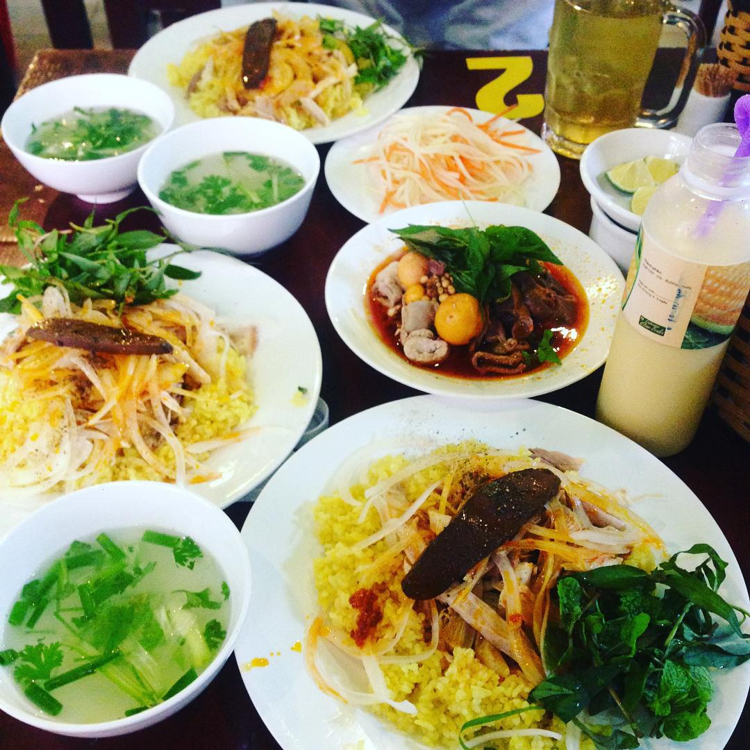 com van phong giao hang tan noi
