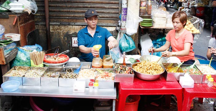 Lòng xào nghệ Thảo Hiền - Hương vị miền Trung tại Sài Gòn