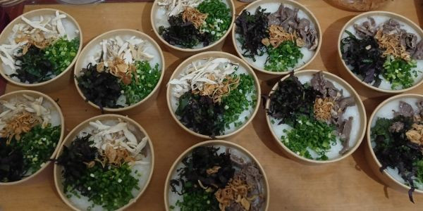 Quán Cháo Mẹ Gấu - Cháo Gà - Ngõ Thái Thịnh 1 - 10 Ngách 82 Thái Thịnh 1
