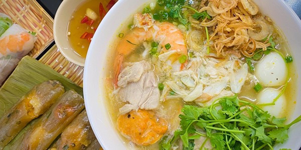 Bánh Canh Ghẹ Long Minh - 43 Nguyễn Trường Tộ