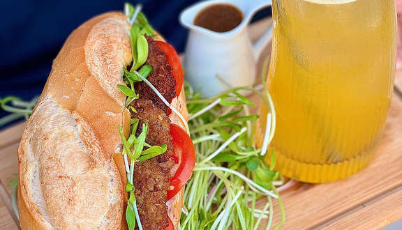 Diểng Phê Cà - Cafe, Bánh Mì Rau Mầm & Salad