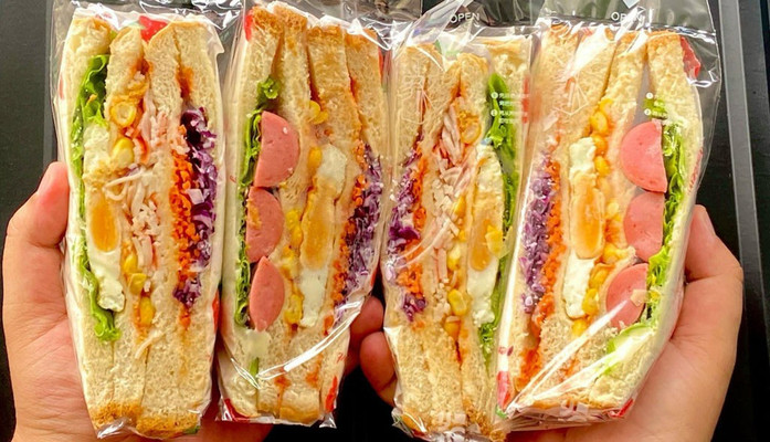 Sandwich Meowsi - Cộng Hoà