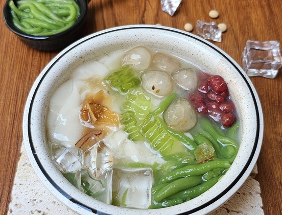 Chè Phớ Tuyết - Tào Phớ Nhiệt Đới & Tàu Hũ Chè Thái Bưởi Thập Cẩm - 62B Nguyễn Đổng Chi