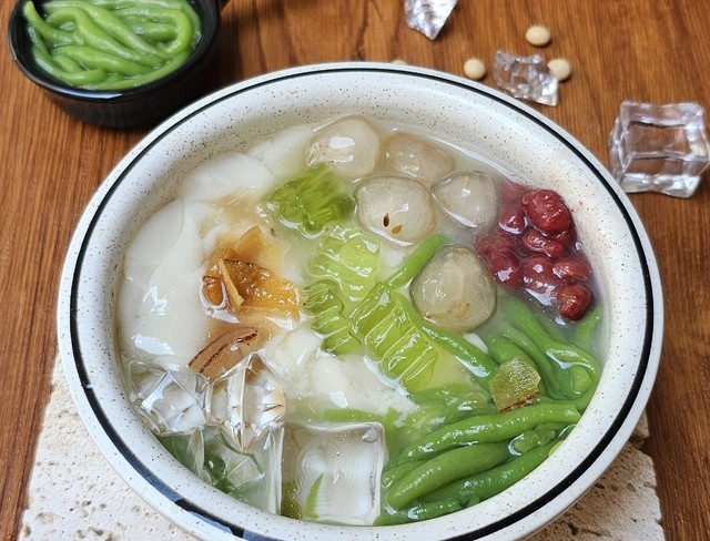 Chè Phớ Tuyết - Tào Phớ Nhiệt Đới & Tàu Hũ Chè Thái Bưởi Thập Cẩm - 62B Nguyễn Đổng Chi