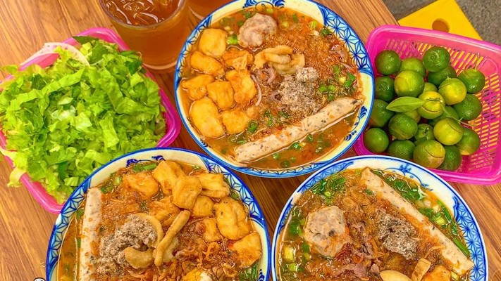 Huyền An - Bún Riêu Cua Tóp Mỡ - Nguyễn An Ninh