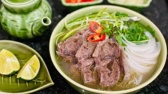 Hồ Đàm - Phở, Mì Xào & Cơm Rang