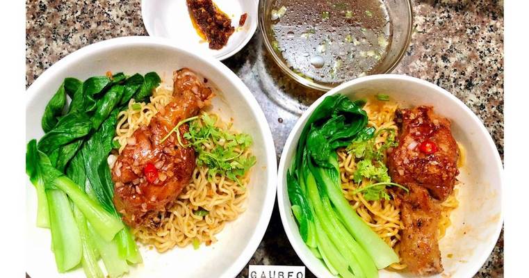 N99 - Mì Trộn, Chân Gà Sốt Thái - Ấp Đông 4