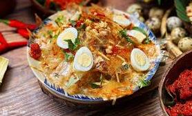 Ruby Tiệm Bánh Tráng