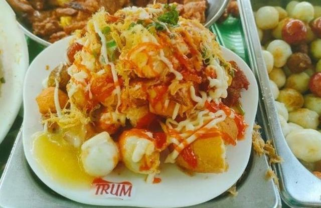 Bánh Mì Nướng Muối Ớt & Ăn Vặt - Bà Trum - Trần Cao Vân